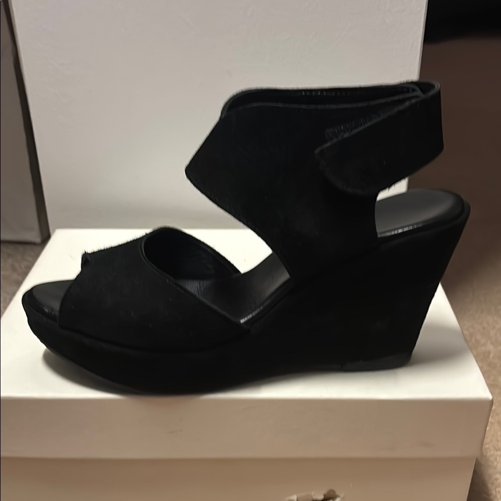 Cordani Black Wedge Shoes Sleek Minimalist Design